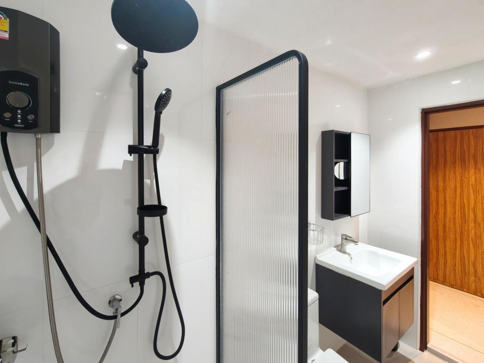 Ab House Aparthotel กรุงเทพมหานคร ภายนอก รูปภาพ